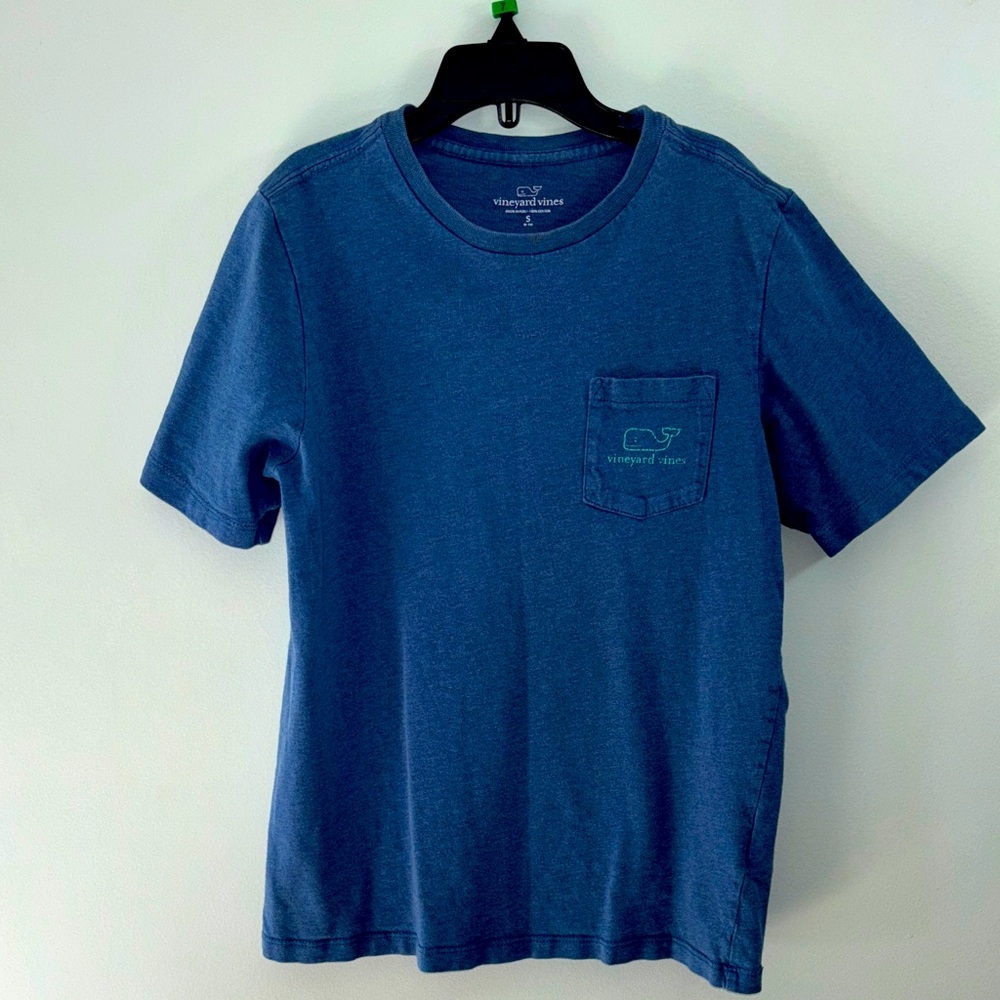 Vineyard Vines Classic Blue Tee size Small